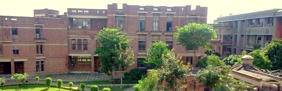 College Banner